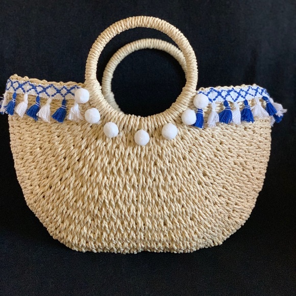 Moon Straw Bag Handmade - Picture 5 of 8